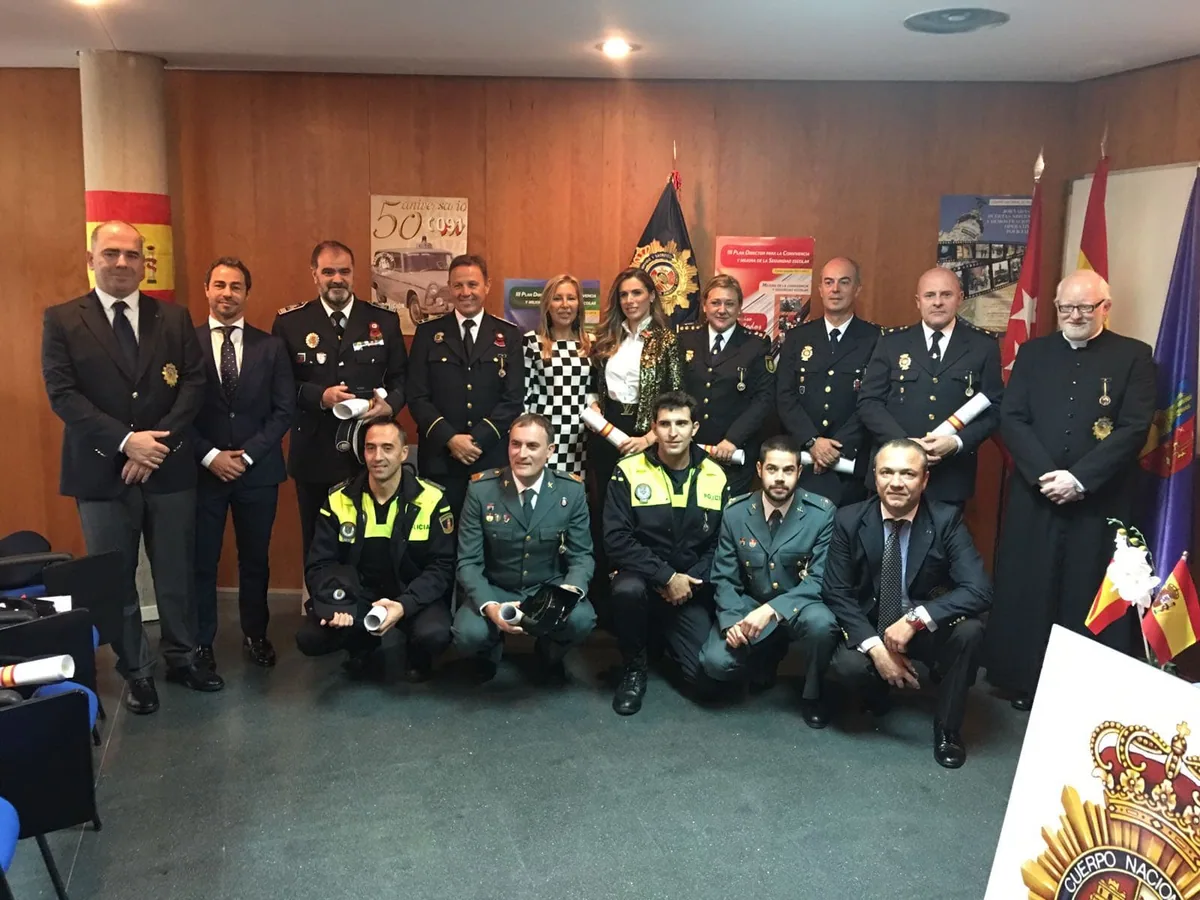 Acto Comisaria de Pozuelo de Alarcón, Madrid. Imagen 15 de 28