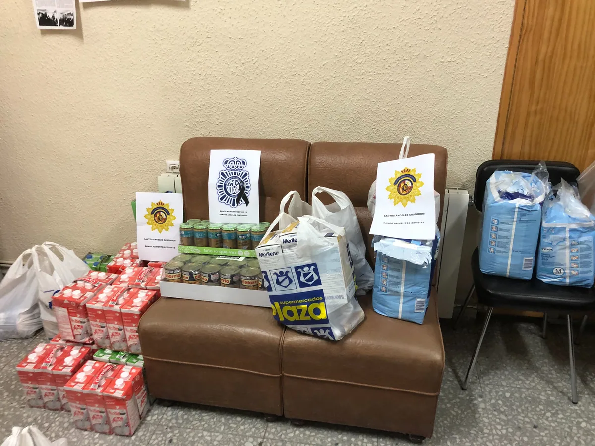 Banco alimentos Policia Nacional de las Damas del Santo Angel Custodio. Imagen 33 de 89